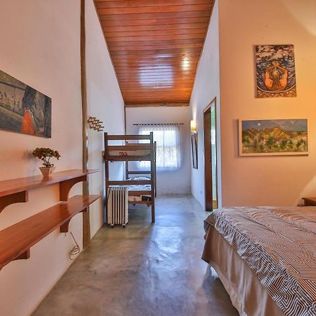 Casa Estrelada Hotel Sao Bento do Sapucai Bagian luar foto